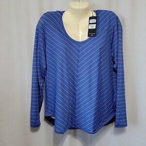 NEW Antigua Hoodie XL Detroit Pistons Basketball Women's top NBA official NWT
